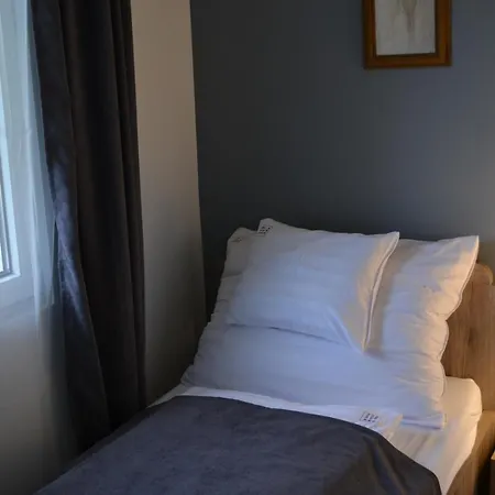 Bed and Breakfast Fonix Design