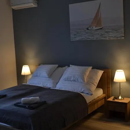 Fonix Design 3* Debreczyn