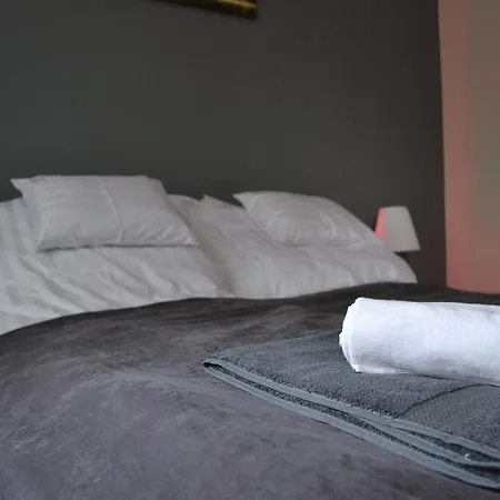 Bed & Breakfast Fonix Design