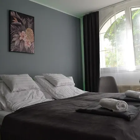 Bed & Breakfast Fonix Design