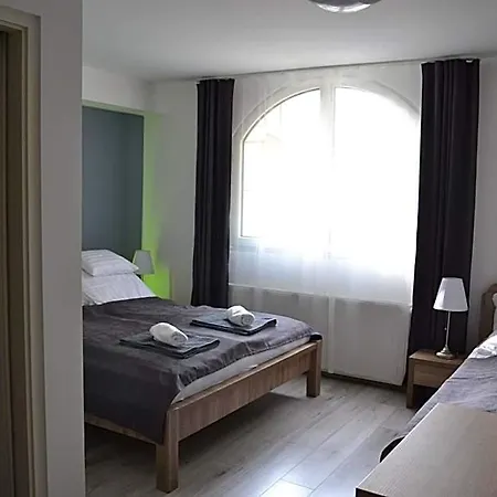 Fonix Design דברצן