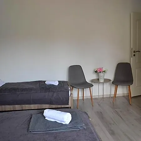 Fonix Design Nocleg ze śniadaniem 3*