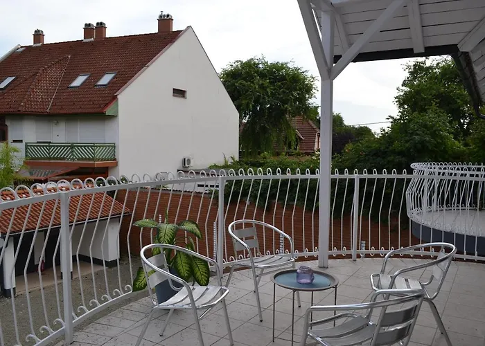 Frühstückspension Fonix Design Debrecen