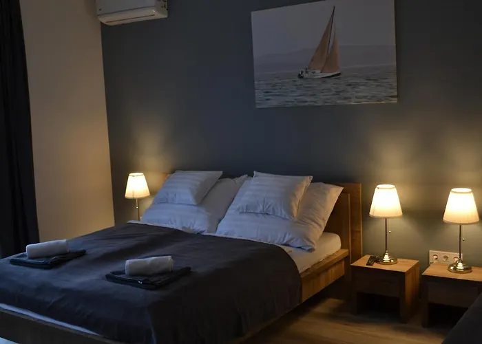 Fonix Design 3* Debreţin