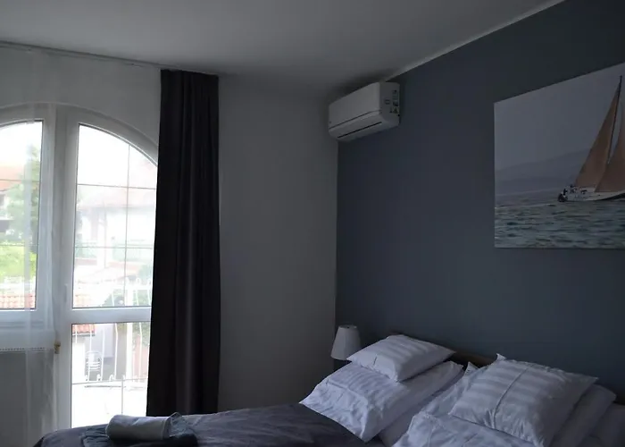 Fonix Design B&B Debreţin